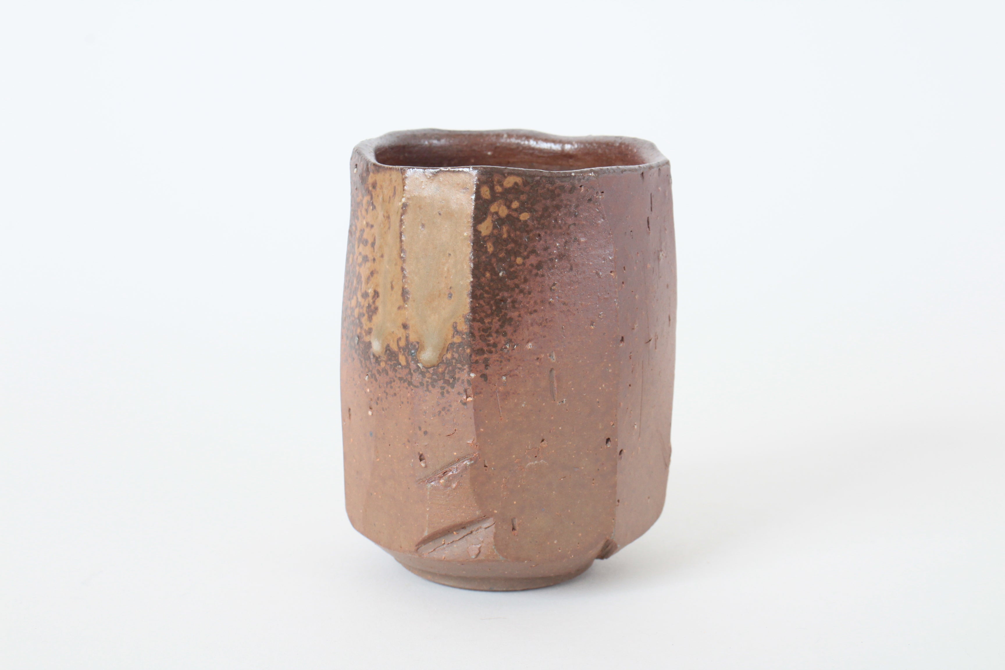 Bizen ware Japanese Pottery Yunomi Chawan Tea Cup, Tree Trunk, Rusty Brown, Made in Japan