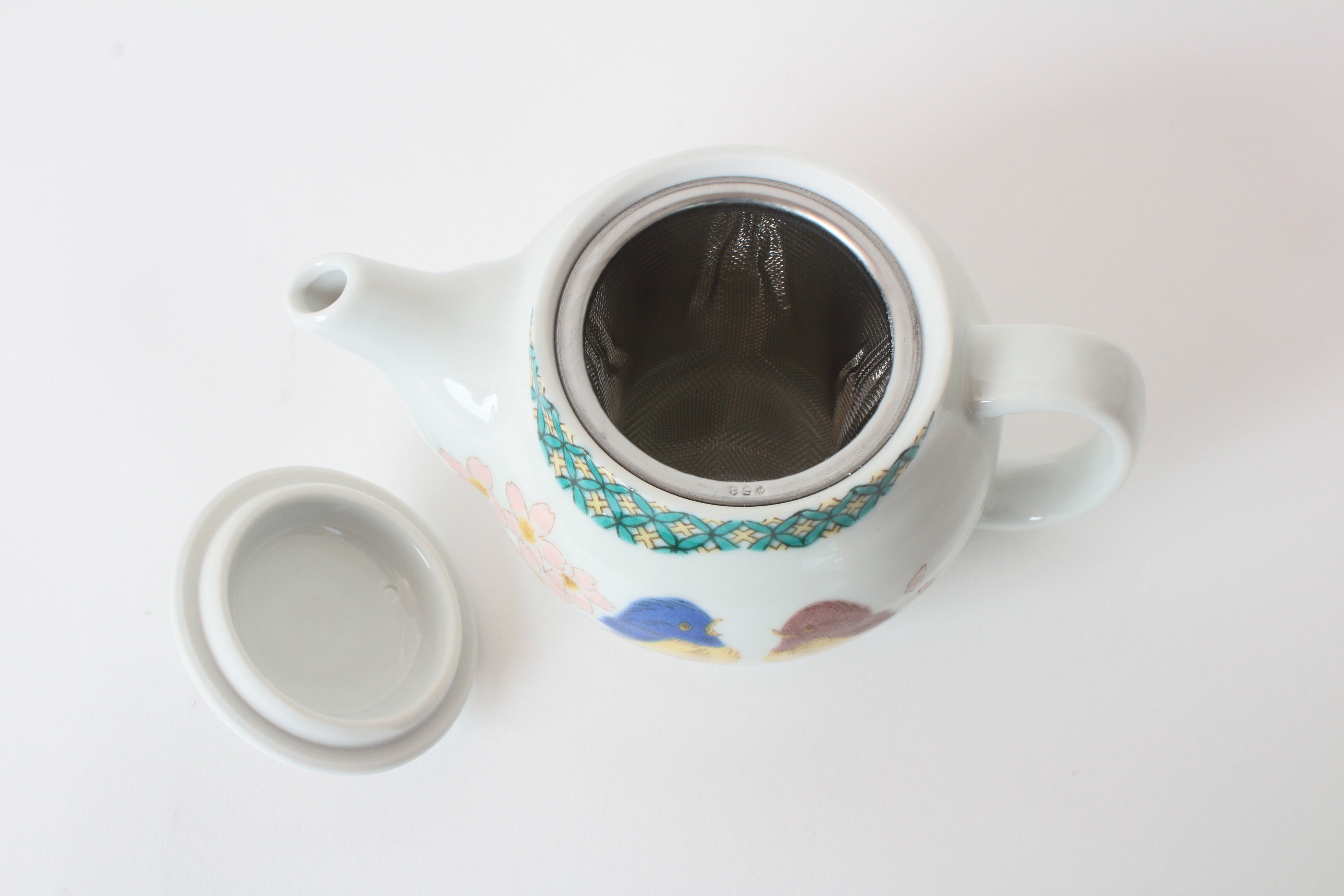 Kutani ware Japanese Pottery Teapot Kyusu Flowers and Sparrows with Infuser Made in Japan