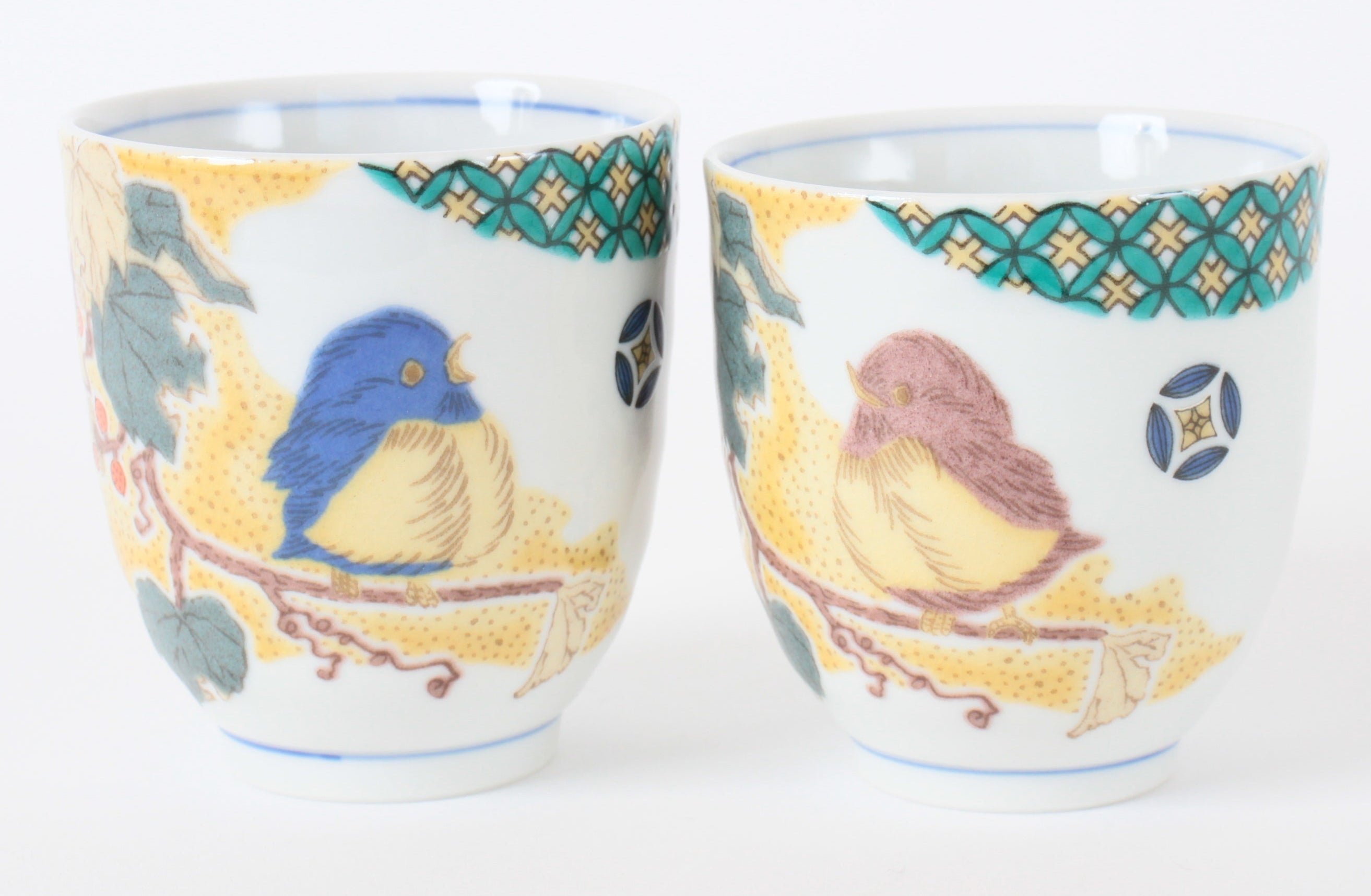 Kutani ware Japanese Ceramic Pair Yunomi Chawan Tea Cup Yoshidaya Sparrow Made in Japan