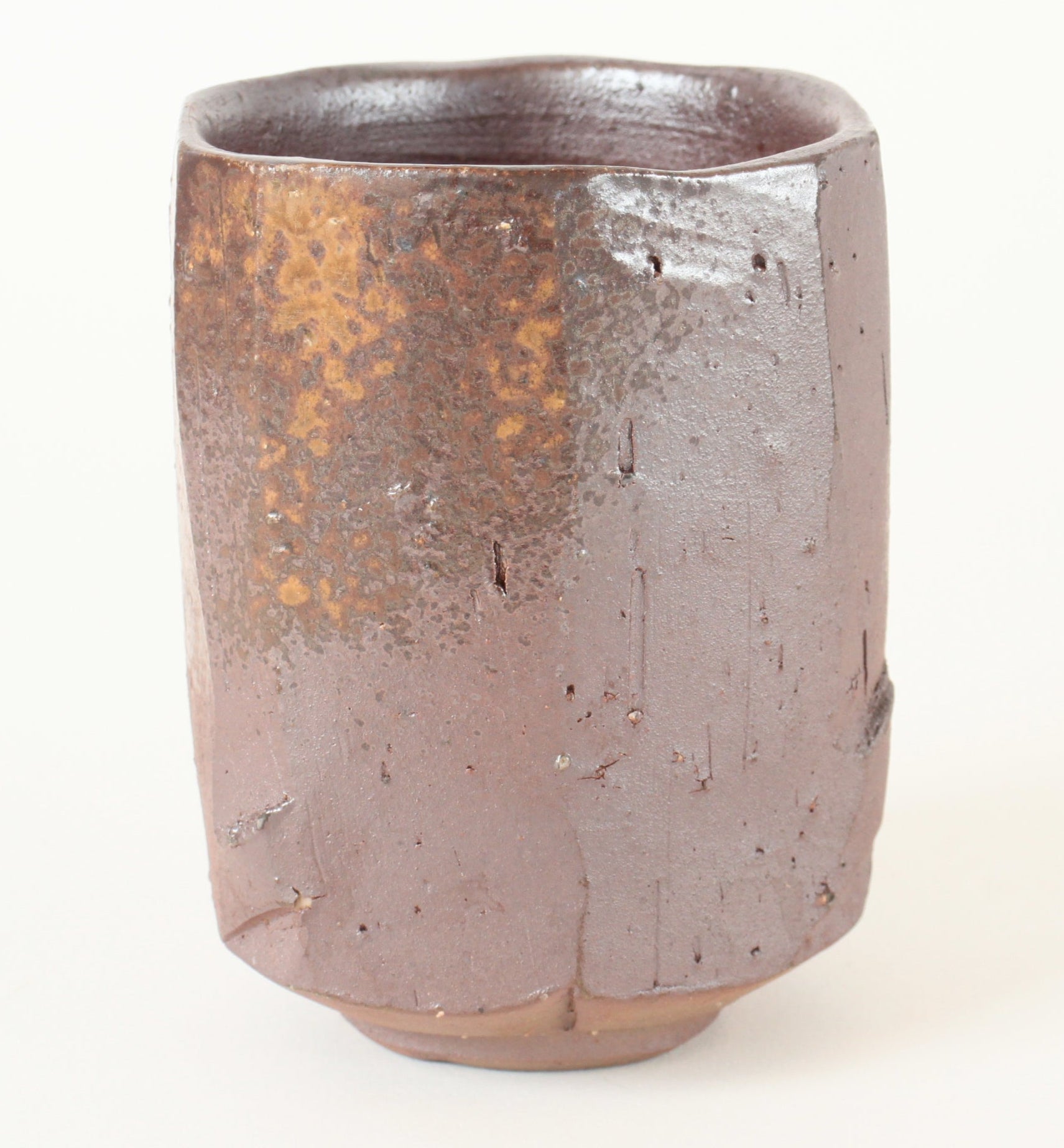 Bizen ware Japanese Pottery Yunomi Chawan Tea Cup, Tree Trunk, Rusty B