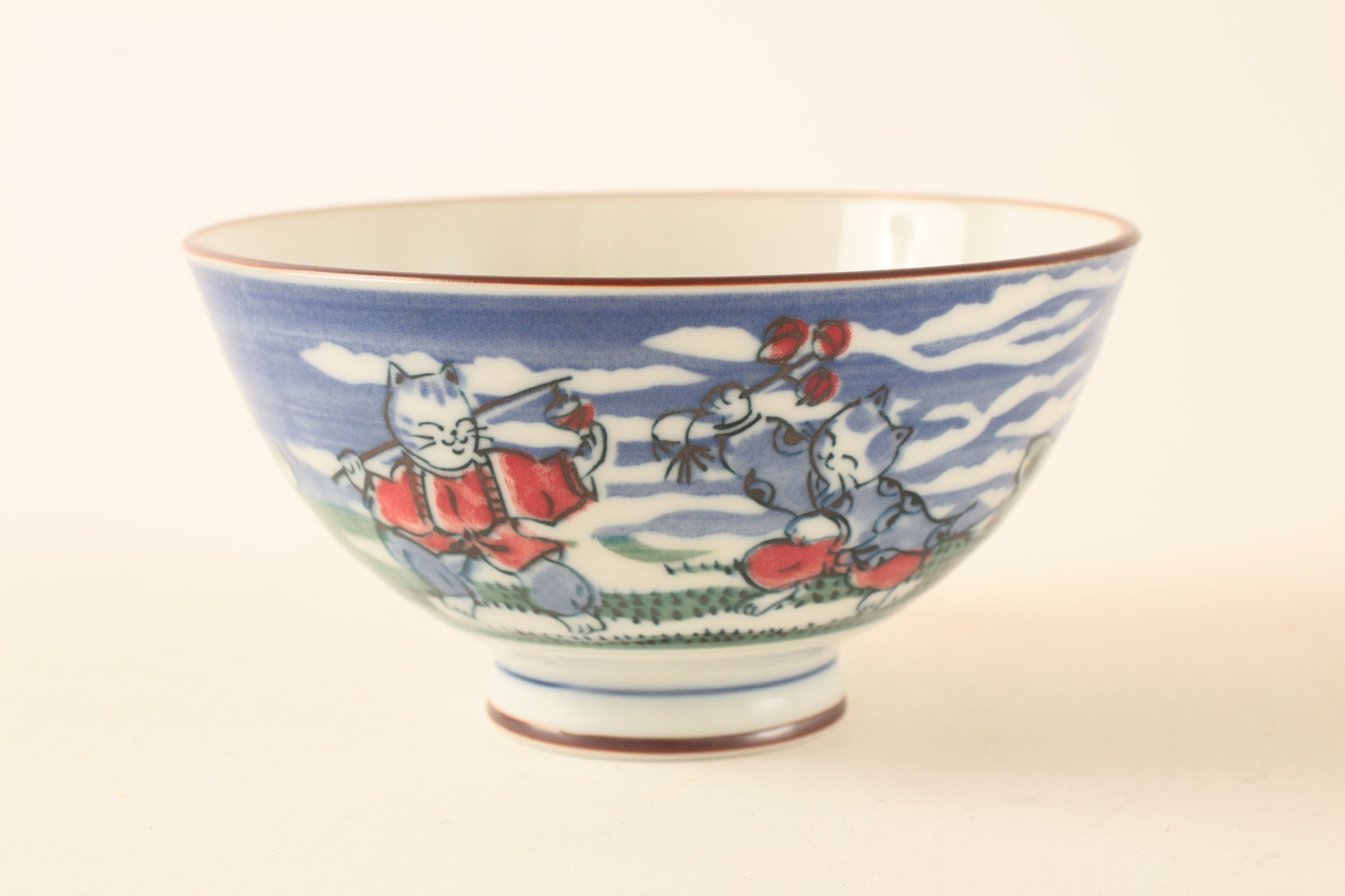 Mino ware Japanese Ceramics Rice Bowl Red Mt. Fuji  w/ Dancing Cat made in Japan