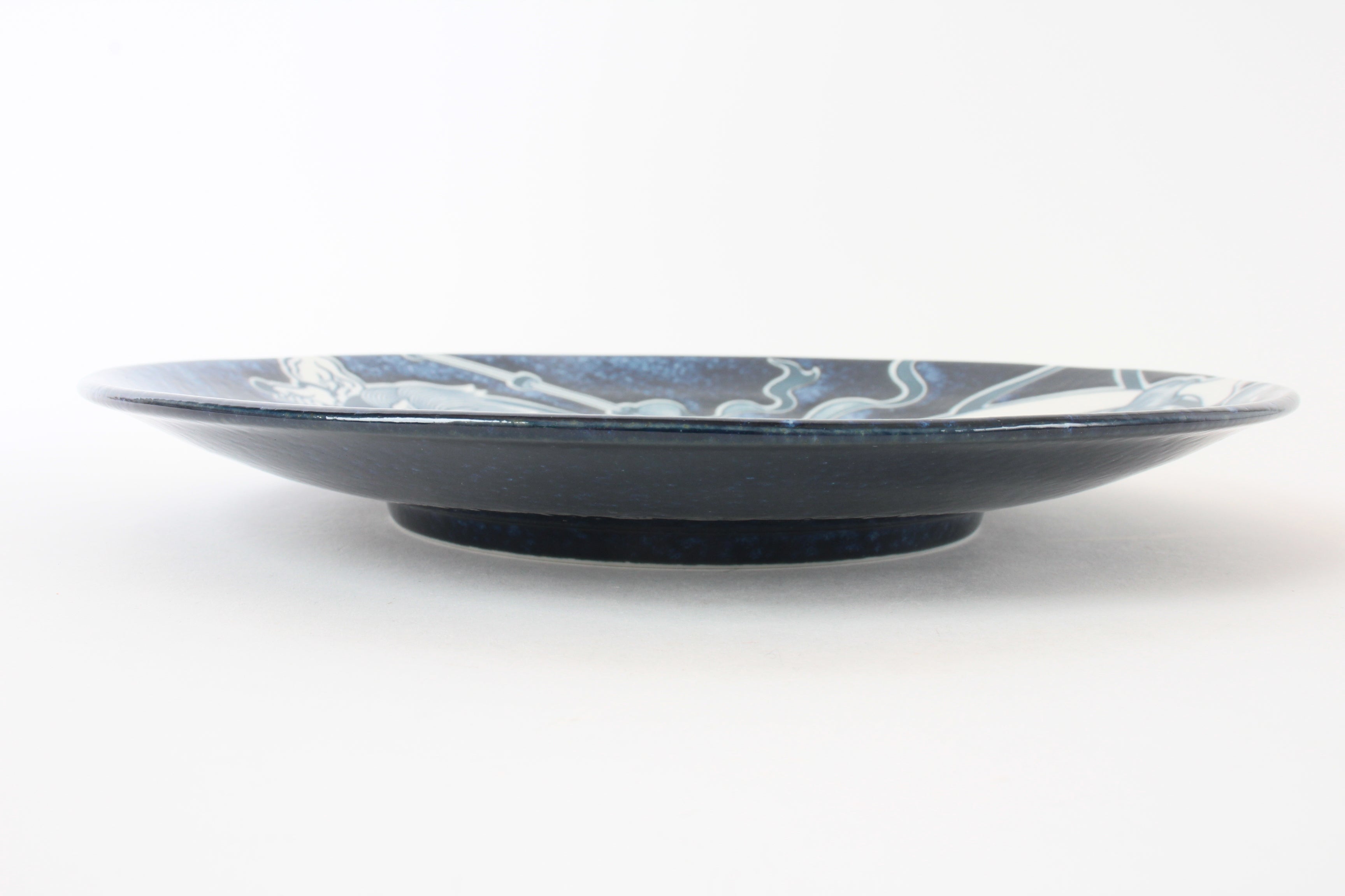 Mino ware Japanese Ceramic 10.1 inch Round Large Plate Navy Wind God and Thunder God made in Japan